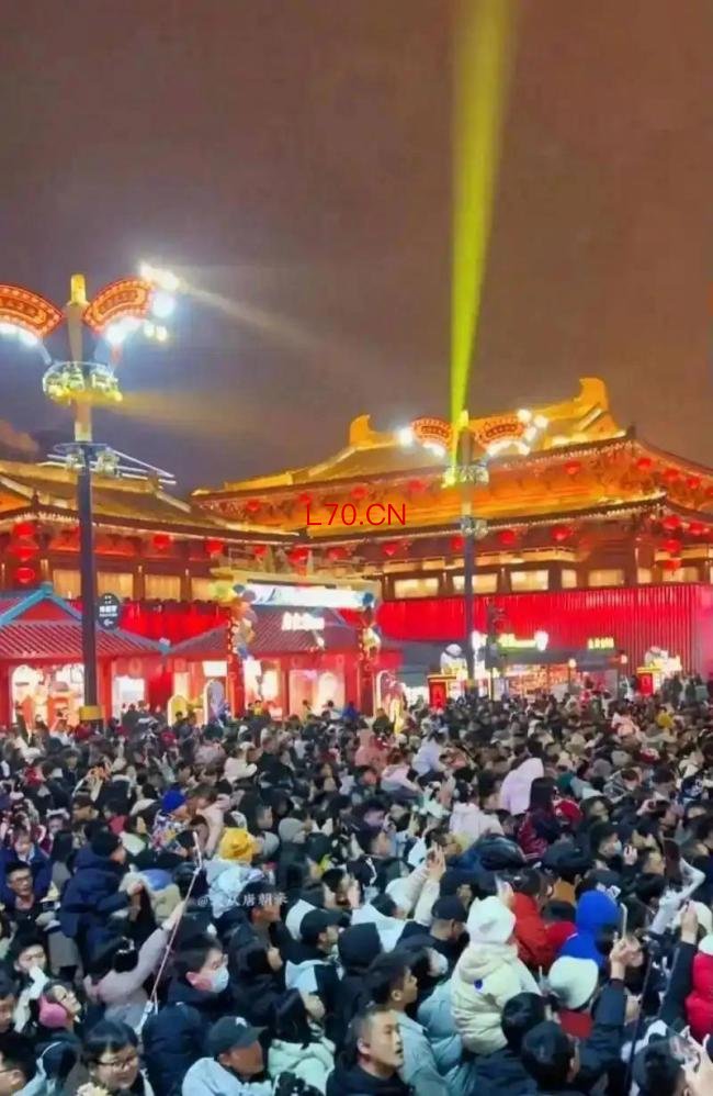 五一挤热门景区是否值得 人山人海体验差