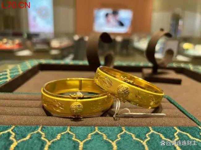 黄金如果跌到800元一克能不能抄底 矿成本与心理底线