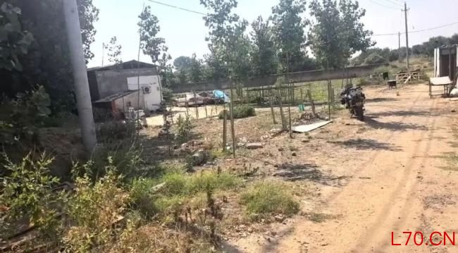 河南开封3岁男童家门口失踪超12小时 家属急寻线索